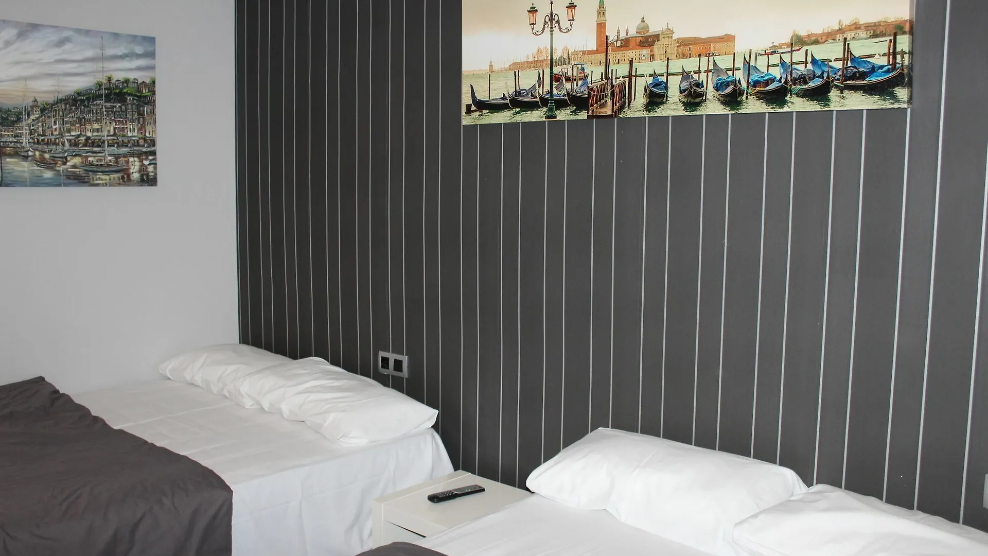 Bcn Condal Hostal Barcelona Pensjonat